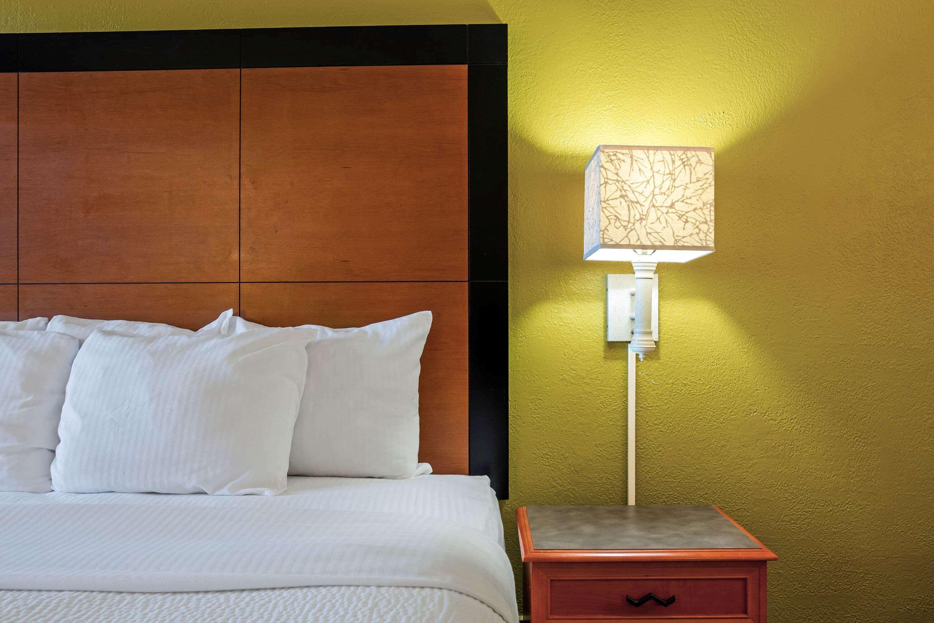 La Quinta By Wyndham - Hood Hotel