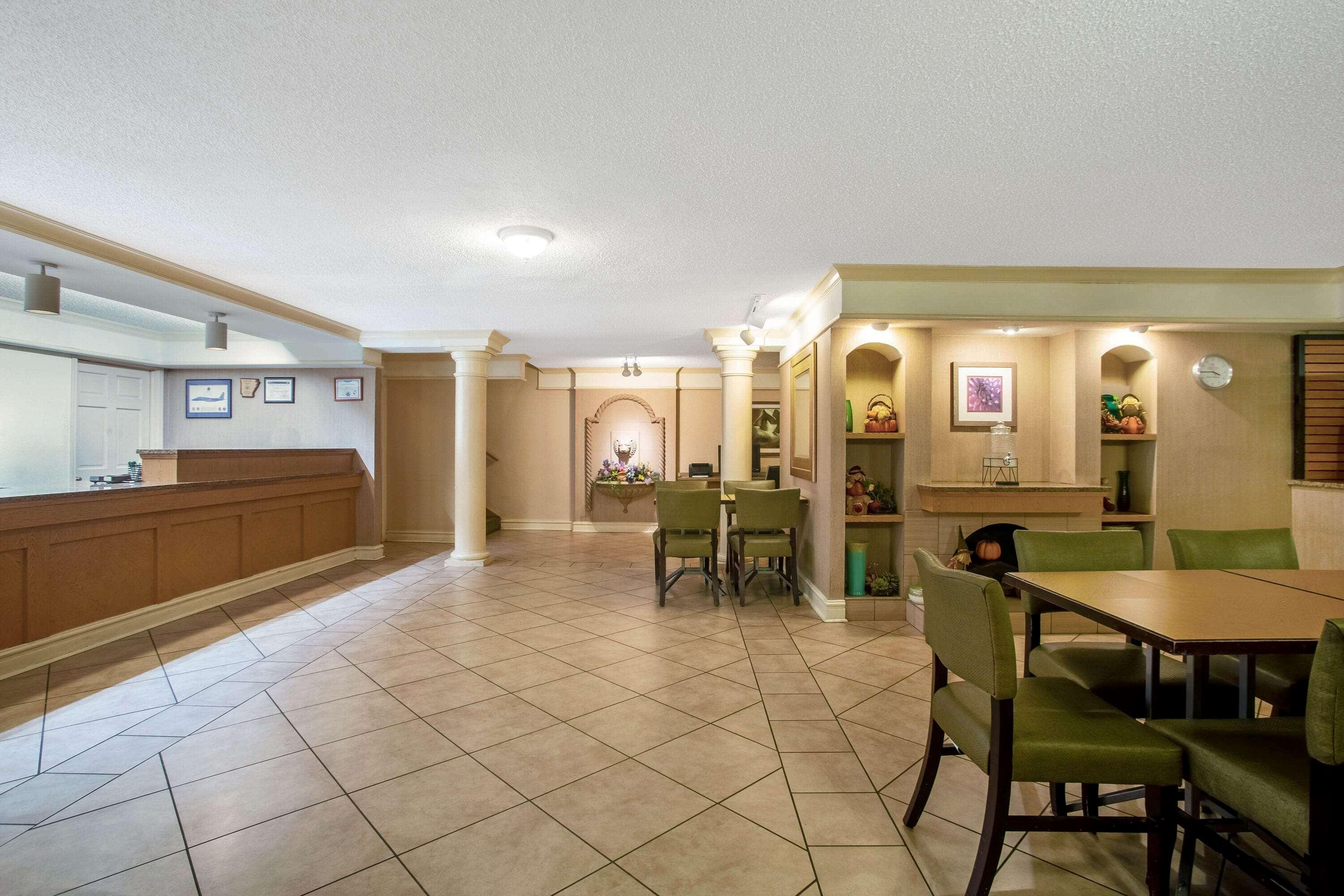 La Quinta By Wyndham - Hood Hotel 3*