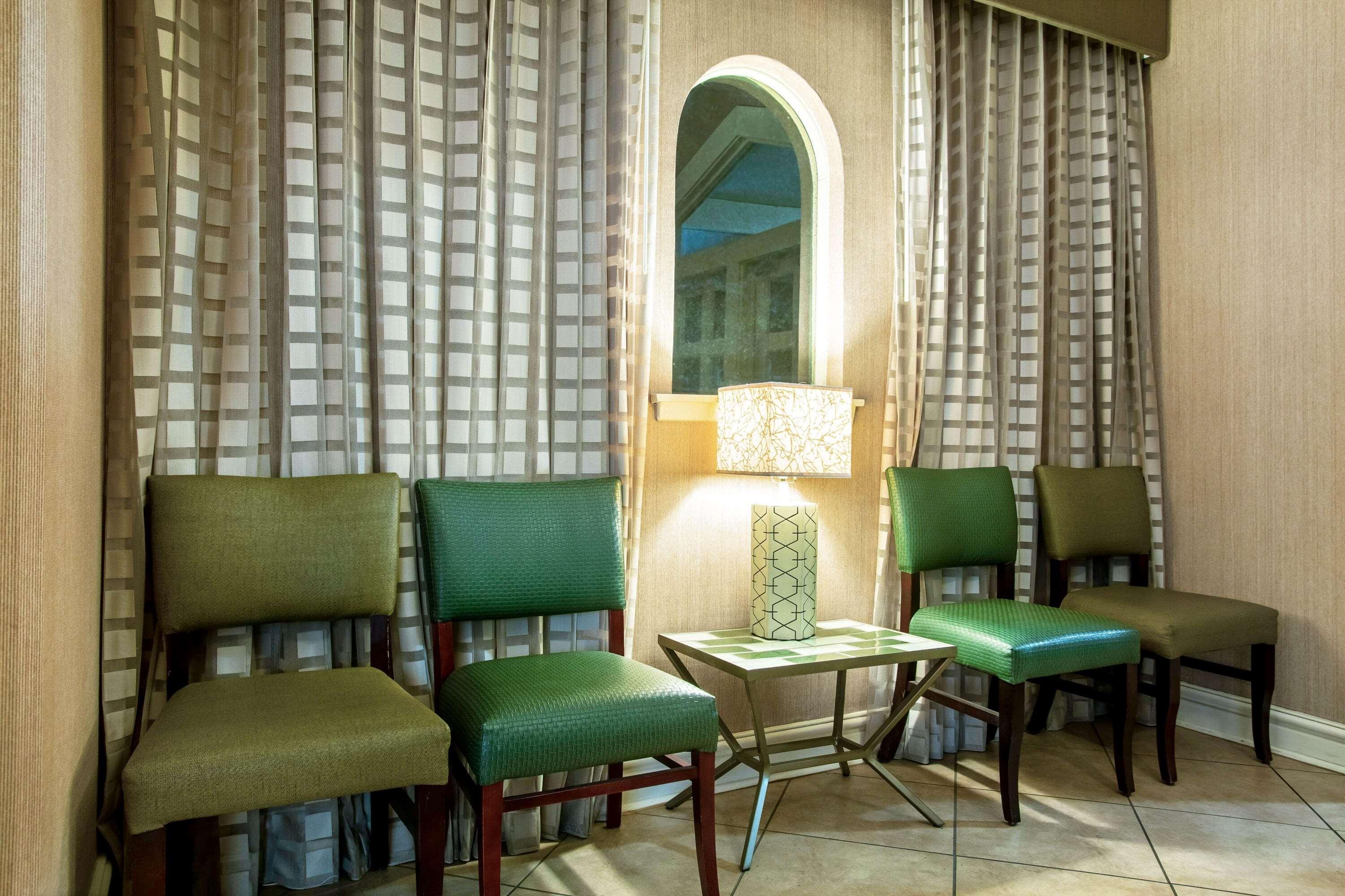 La Quinta By Wyndham - Hood 3*