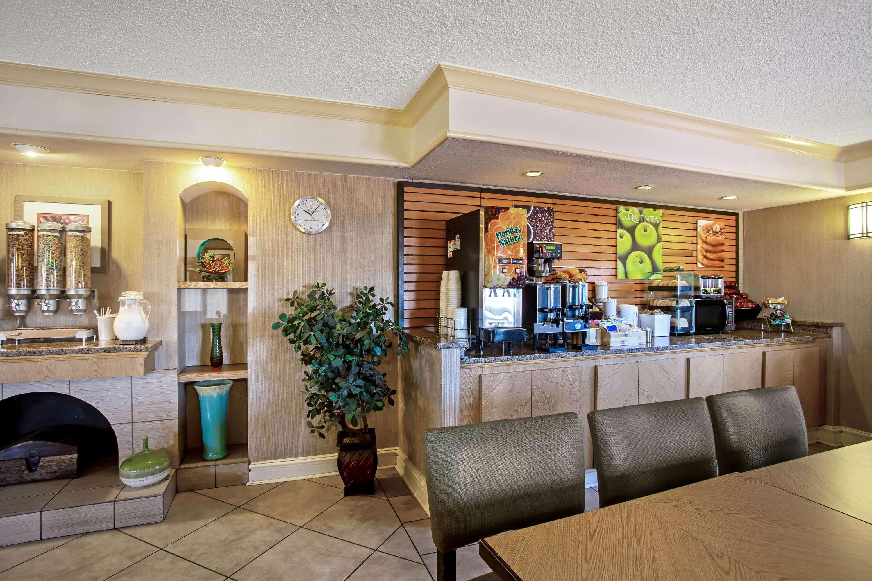 Hotel La Quinta By Wyndham - Hood Killeen